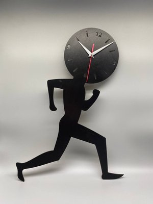 Настінний Декоративний Механічний Дизайнерский Годинник Людина Бігун з ХДФ Ч001 фото
